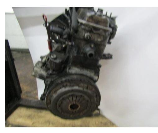 Volkswagen Passat B3 1988-1993 combi 1.9 TD diesel MT 55 kW 1993  Motor diesel AAZ