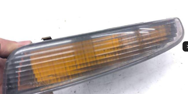 Alfa Romeo Gt hatchback 2.0 JTS 16v petrol AT 122 kW 2005  Smerové svetlo (smerovka) predné pravé 461207486