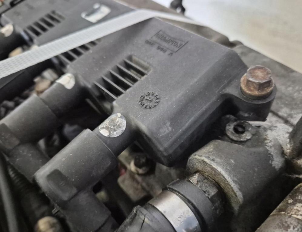 Fiat Linea sedan 1.4 8v petrol MT 57 kW 2007  Motor benzín +LPG  350A1000