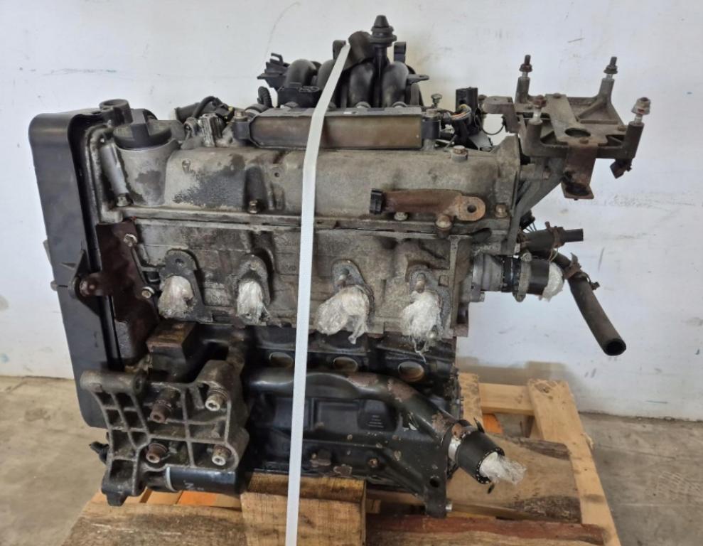 Fiat Linea sedan 1.4 8v petrol MT 57 kW 2007  Motor benzín +LPG  350A1000