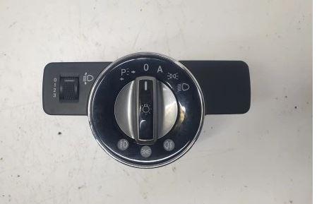 Mercedes C W204 2007-2014 sedan 2.2 CDI diesel AT 125 kW 2007  Prepínač svetiel A2045451804