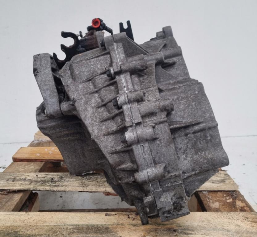 Volvo V70 III 2007-2016 combi 2.4 D diesel MT 120 kW Prevodovka manuálna 30783235 6G9R-7002-LF