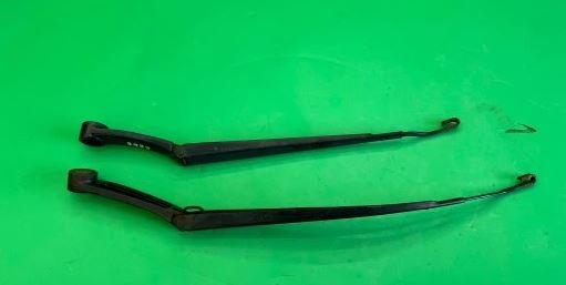 Kia Ceed I 2006-2012 hatchback 1.6 16v petrol MT 93 kW 2009  Stierač (sada)