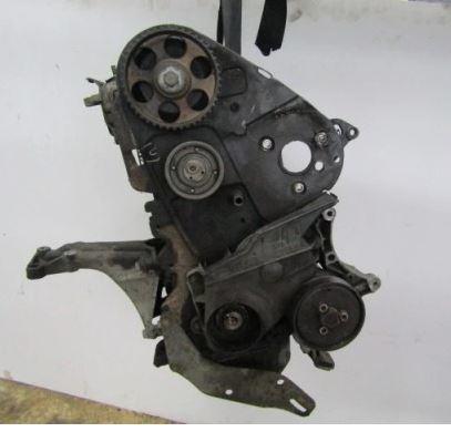 Volkswagen Passat B3 1988-1993 combi 1.9 TD diesel MT 55 kW 1993  Motor diesel AAZ