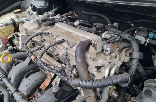 Toyota Corolla E15 2007-2014 sedan 1.6 VVTi 16v petrol 91 kW 2008  Motor benzín