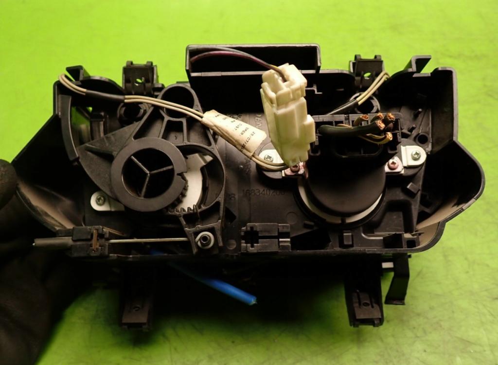 Peugeot Boxer II 2006-2018 2.2 HDI diesel 88 kW 2008  Panel kúrenia/klimatizácie 168340200