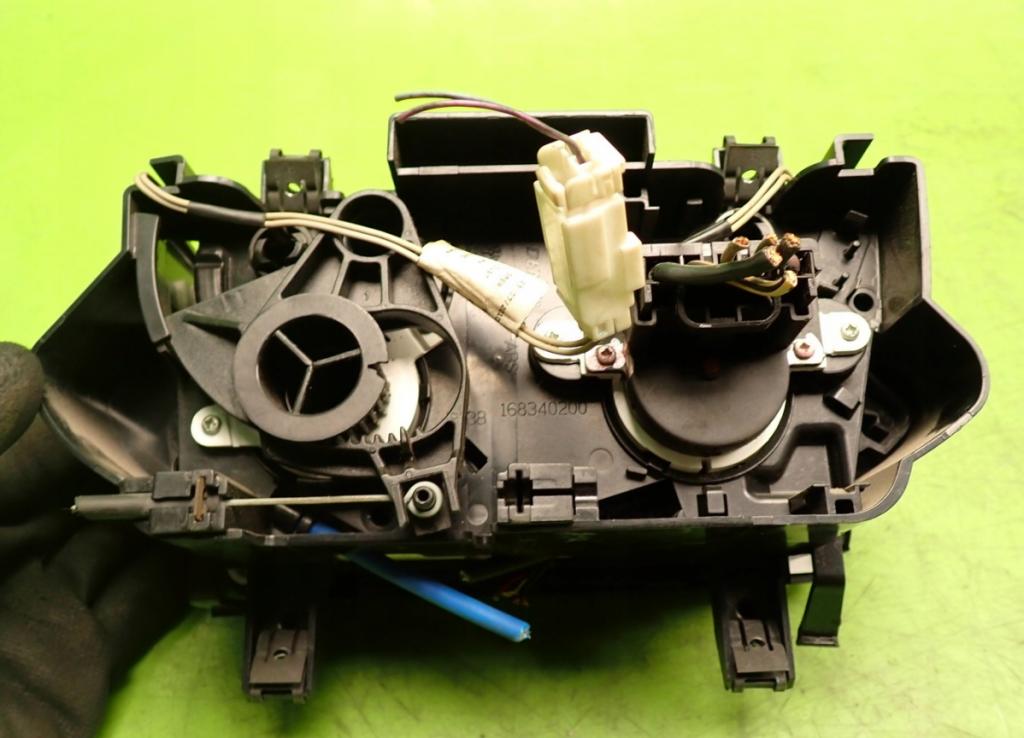 Peugeot Boxer II 2006-2018 2.2 HDI diesel 88 kW 2008  Panel kúrenia/klimatizácie 168340200