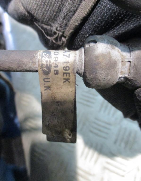 Ford Focus Mk1 1998-2004 1.6 petrol MT 74 kW  Rúrka servočerpadla 98AG3A719EK