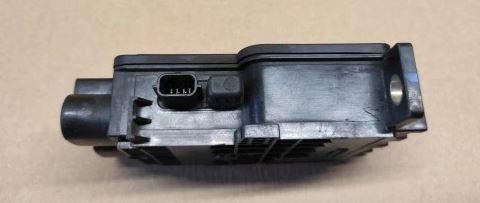 Renault Laguna III 2007-2015 combi 2.0 T 16v petrol AT 125 kW 2008  Modul 243800002R