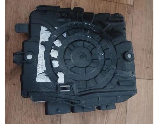 Peugeot 208 I 2012-2019 hatchback 1.4 16v petrol MT 70 kW 2012  Riadiaca jednotka motora 9811545080  9800913080