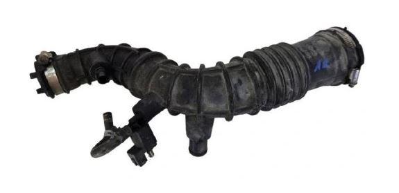 Renault Megane III 2008-2016 combi 1.2 TCE petrol MT 97 kW 2015  Hadica chladenia vzduchu 165761904R