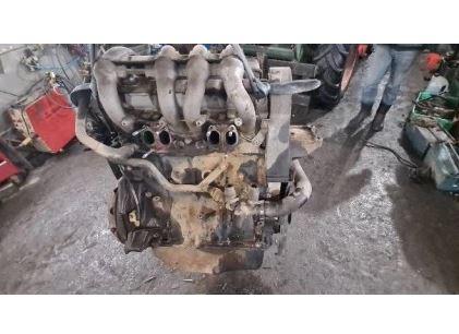 Peugeot 405 sedan 1.9 D diesel 51 kW 0  Motor diesel D9B