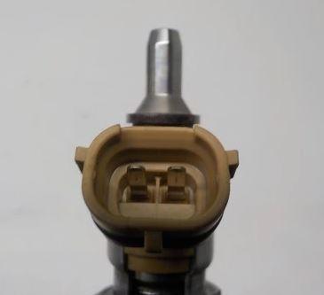 Toyota Rav4 III 2005-2012 hatchback 2.2 D-CAT diesel MT 130 kW 2011  Vstrekovač paliva 23710-26011