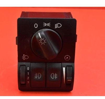 Opel Astra II 1998-2009 combi 2.0 DTI diesel MT 74 kW 1999  Prepínač svetiel 09180770 ; 09181041