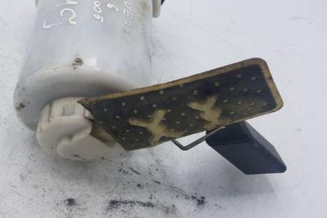 Toyota Corolla Verso II 2004-2009 hatchback 1.8 VVTI petrol AT 95 kW 2004  Palivové čerpadlo 770200F010