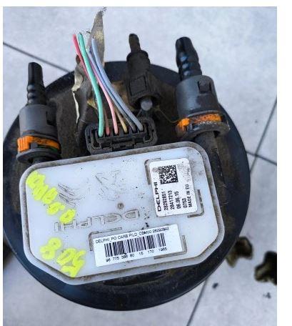 Peugeot 508 2010-2018 sedan 2.0 HDI diesel AT 120 kW 2012  Palivové čerpadlo 9677538680