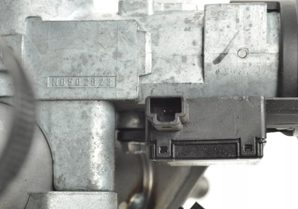 Nissan Note I 2006-2012 hatchback 1.4 16v petrol MT 65 kW 2008 Riadenie 28590-AX600 488109U13A