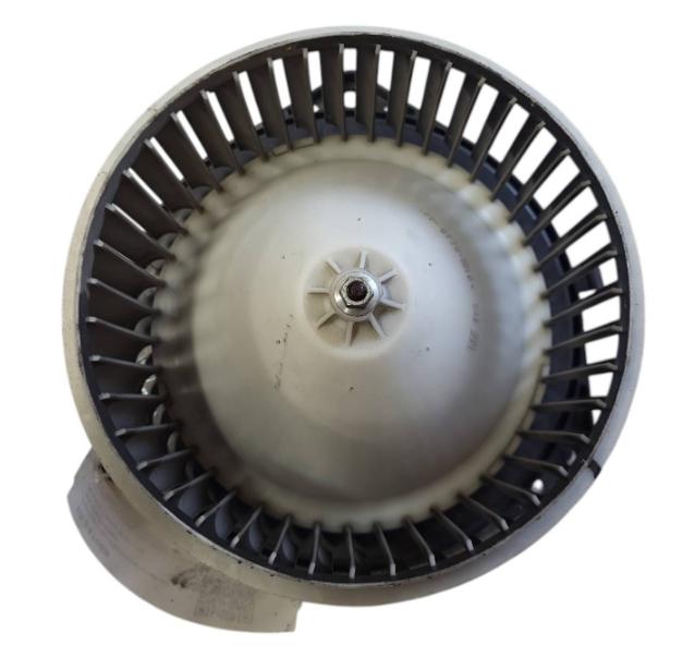 Renault Laguna III 2007-2015 hatchback 2.0 DCI diesel MT 110 kW 2008  Ventilátor kúrenia 8400004