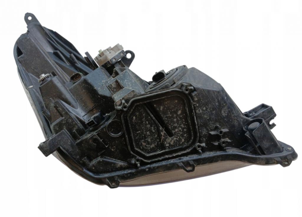 Toyota Verso 2009-2013  Svetlo predné ľavé 81170-0F090