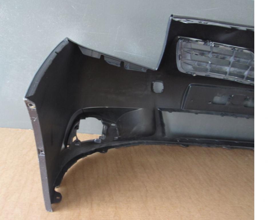 Toyota Verso 2009-2018 hatchback 1.6 16v petrol MT 97 kW 2017  Nárazník predný