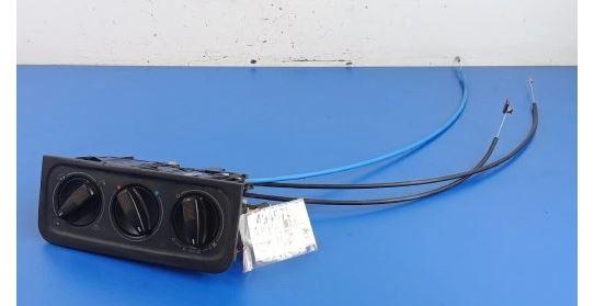 Volkswagen Golf III 1991-1998 hatchback 1.8 8v petrol 1992  Panel kúrenia/klimatizácie 1H0819045C