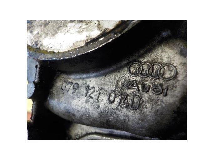 Audi A8 D3 2002-2009 sedan 4.0 TDI diesel AT 202 kW 2004  Vodná pumpa 079121014D