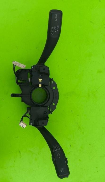 Audi A5 8T 2007-2016 hatchback 3.0 TDI V6 diesel AT 176 kW 2011  Prepínacie páčky pod volantom 8K0953502C