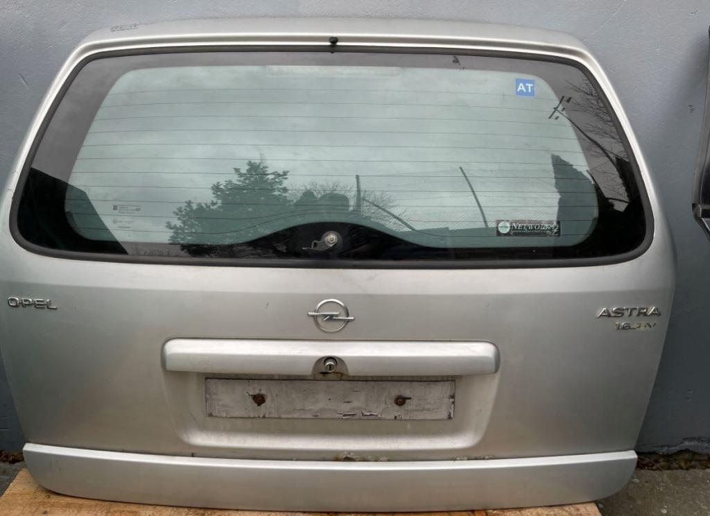 Opel Astra II 1998-2009 combi 2.0 DTI diesel MT 74 kW 1999  Kapota zadná (kufor)