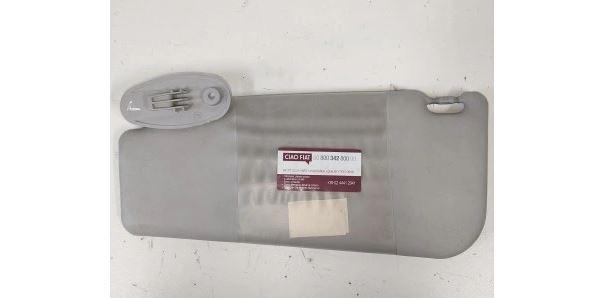 Fiat Punto Grande hatchback 1.3 JTD diesel MT 66 kW 2006  Slnečná clona ľavá