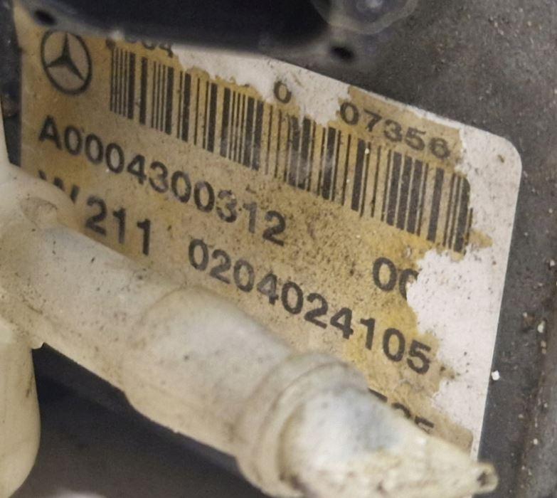 Mercedes E W211 2002-2009 sedan 2.2 CDI diesel MT 110 kW 2002  Posilňovač bŕzd A0004300312