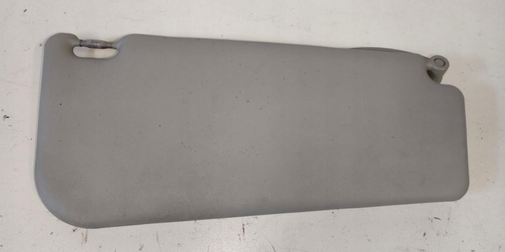 Fiat Punto Grande hatchback 1.3 JTD diesel MT 66 kW 2006  Slnečná clona ľavá