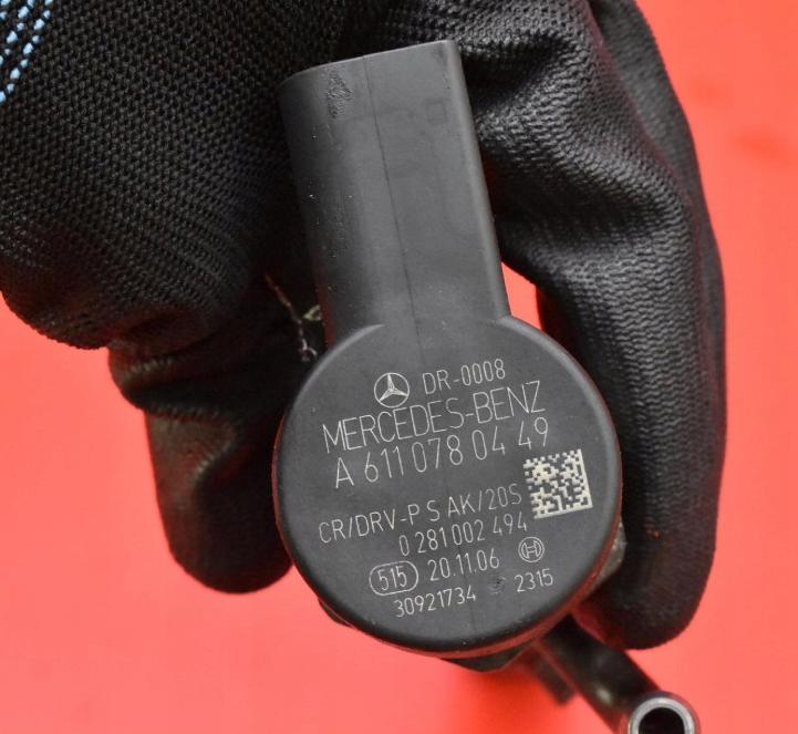 Mercedes ML W164 2005-2011 hatchback 3.0 CDI V6 diesel AT 165 kW 2007  Vstrekovacia rampa A6110780449