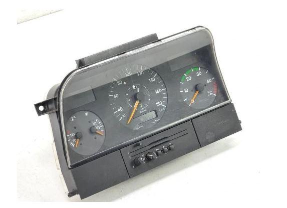 Volkswagen LT II 1996-2006 2.5 TDI diesel 80 kW 1999  Prístrojová doska 2D0919049M