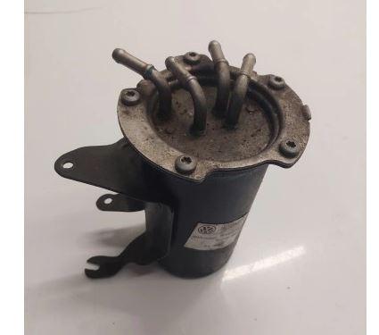 Volkswagen Golf V 2003-2009 hatchback 1.9 TDI diesel 77 kW 2007  Palivové čerpadlo 5J0880201D