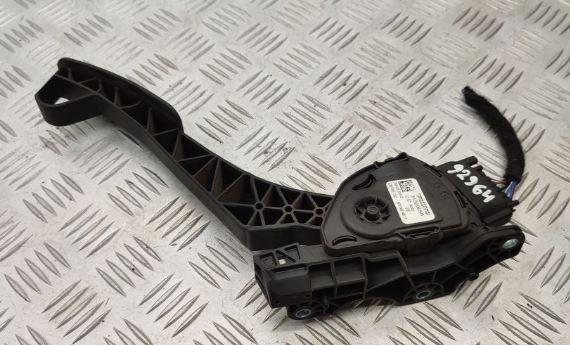 Volvo XC90 I 2002-2014 hatchback 2.4 D5 diesel AT 147 kW 2011  Potenciometer plynového pedálu 31329056