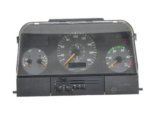 Volkswagen LT II 1996-2006 2.5 TDI diesel 80 kW 1999  Prístrojová doska 2D0919049M