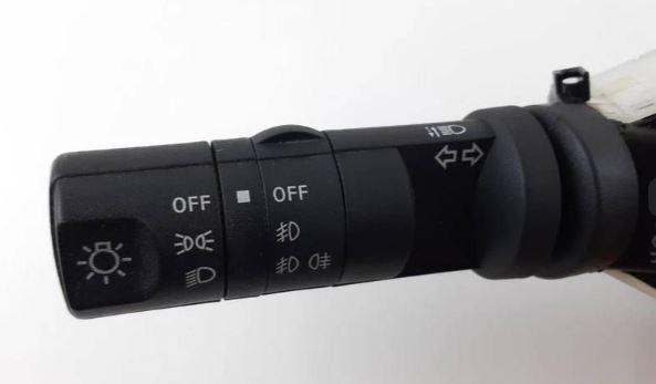 Nissan Navara III 2014- D23 pickup   Prepínacie páčky pod volantom 479453X10A 255605X03A 35100099