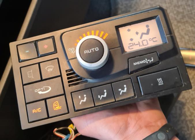 Renault GAMA T RANGE Panel kúrenia/klimatizácie 22247443