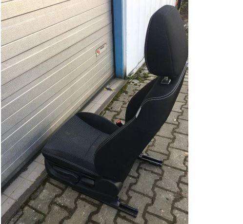 Suzuki Vitara III 2015- hatchback 1.6 16v petrol AT 88 kW 2018  Sedadlo predné ľavé