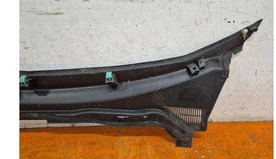 Peugeot Bipper hatchback 1.4 HDI diesel MT 50 kW 2010  Torpédo (plast pod čelným sklom) 1311909070