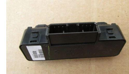 Jeep Cherokee KJ 2001-2008 suv 2.8 CRD diesel 120 kW 2006  Prepínač ovládania okna zadný ľavý 56010091AB