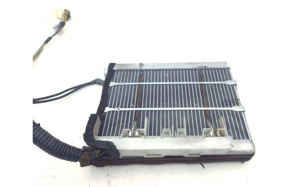 Toyota Avensis II T25 2003-2008 combi 2.2 D-CAT diesel MT 130 kW 2006  Radiátor kúrenia