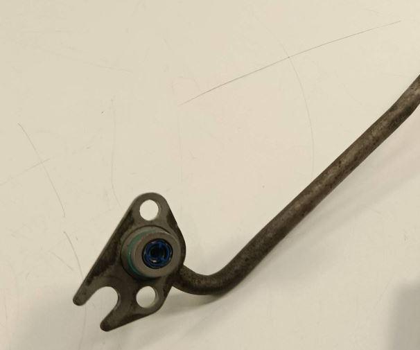 Audi A4 B8 2007-2015 sedan 2.0 TDI diesel AT 105 kW 2008  Hadica servočerpadla 8K1422893CB