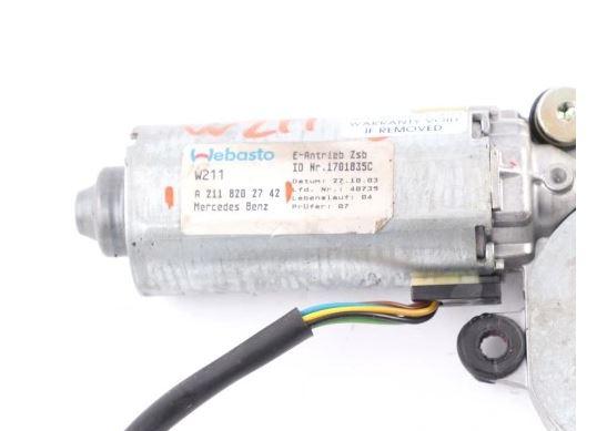 Mercedes E W211 2002-2009 sedan 2.2 CDI diesel MT 110 kW 2002  Motorček ostatné stresne okno A2118202742