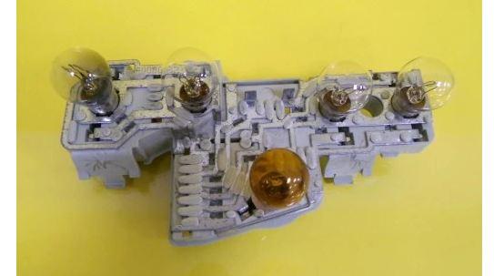 Volkswagen Passat B5 1995-2005 sedan 1.9 TDI diesel MT 74 kW 2004  Svetlo zadné pravé 3B5945258B