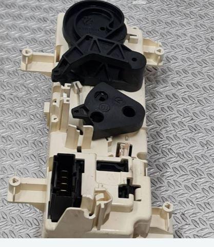 Citroen Xsara I 1997-2000 hatchback 1.4 petrol MT 55 kW 1998  Panel kúrenia/klimatizácie 810621263F