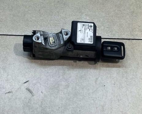 Nissan Almera N16 2000-2006 sedan 1.5 16v petrol MT 72 kW 2005  Spínacia skrinka 28590C9965