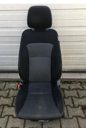 Suzuki Vitara III 2015- hatchback 1.6 16v petrol AT 88 kW 2018  Sedadlo predné ľavé