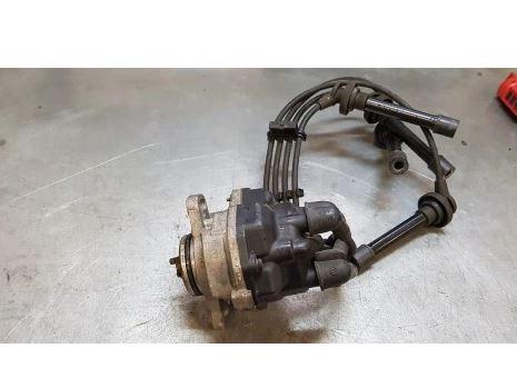 Nissan 100 NX hatchback 2.0 16v petrol 103 kW 2003  Rozdeľovač D4T97-02