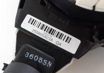 Nissan Navara III 2014- D23 pickup   Prepínacie páčky pod volantom 479453X10A 255605X03A 35100099